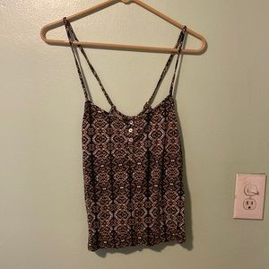 Shirt with adjustable ties